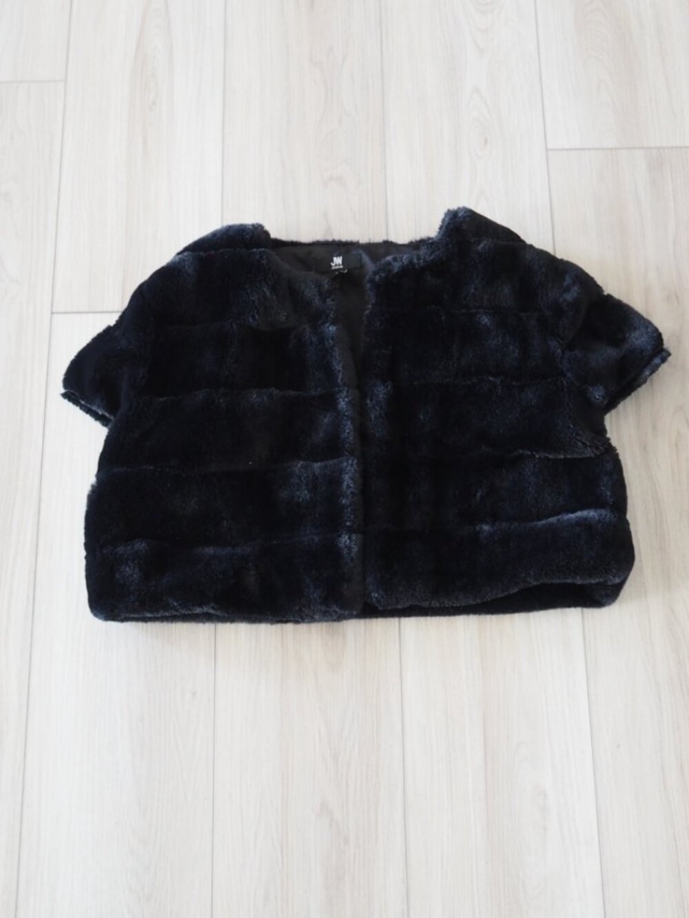 JW Jason Wu Kohl's Black Faux Fur Cropped Bolero Jacket L Quiet Luxury Old Money - Picture 13 of 15